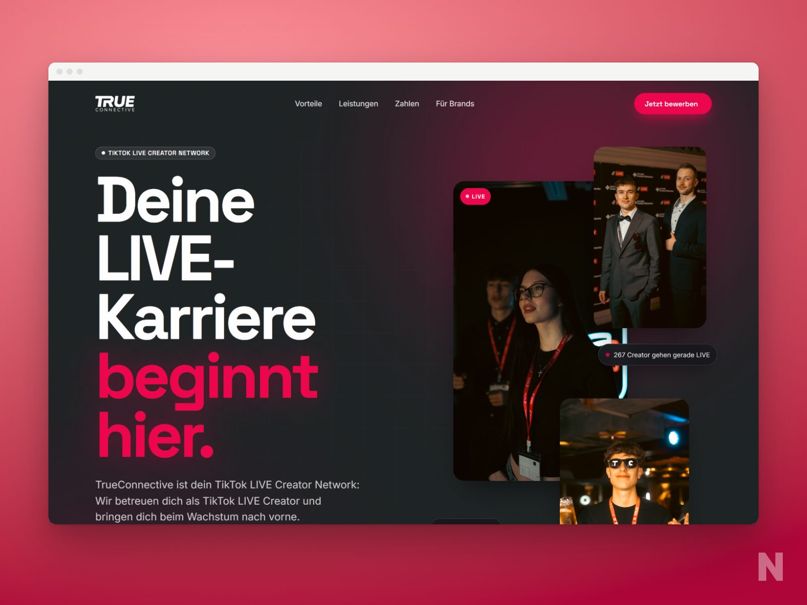 Startseite von TrueConnective in einem Browserfenster auf rotem Grund